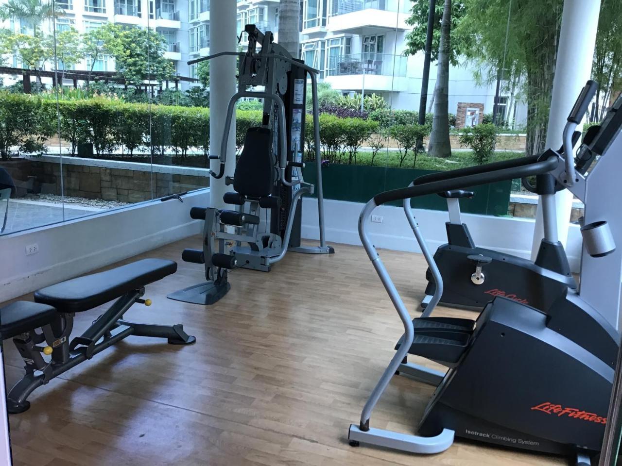 Condo At Parkside Villas Across The Airport Manila Ngoại thất bức ảnh